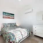 아파트 Victoria's House